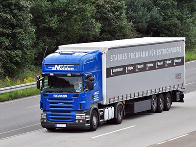 Lkw der Nolden Logistics GmbH für Lanxess